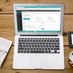 wordpress-laptop-office-pexels